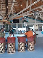 Seaside Hotel & Victor's RV Park