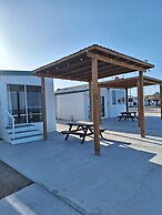 Seaside Hotel & Victor's RV Park