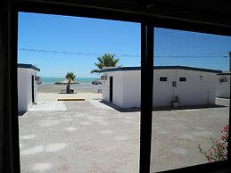 Seaside Hotel & Victor's RV Park