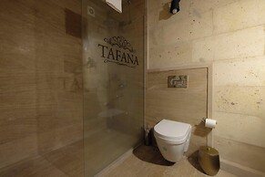 Tafana Cave & Stone Lodge