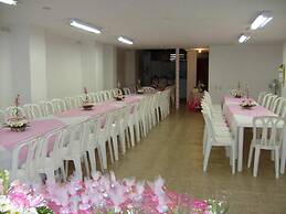 Hotel Armont