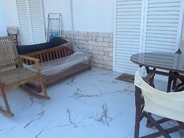 Villa Askamnia and Suites