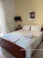 Villa Askamnia and Suites