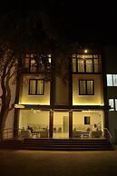 Hotel Ketan
