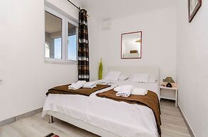 Apartment Mezaroca