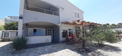 Apartment Mezaroca