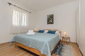 Apartment Ante