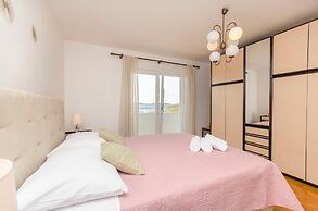 Apartment Ante