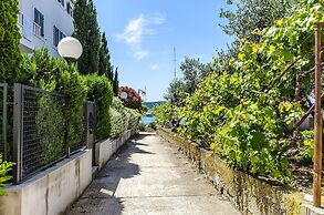 House Mia