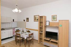 Apartments Amalija