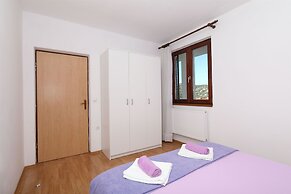 Apartments Snjezana