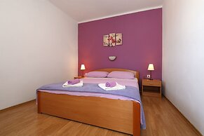 Apartments Snjezana