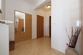 Apartments Snjezana
