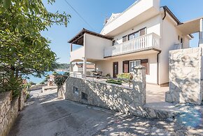 Apartments Snjezana