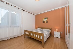 Apartments Snjezana