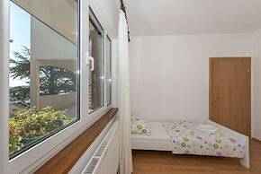 Apartments Snjezana
