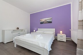 Apartments Snjezana
