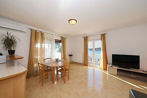 Apartments Snjezana