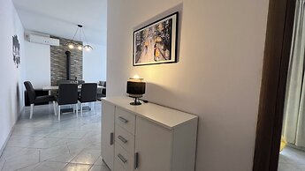 Apartments Ivona