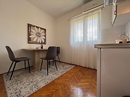 Apartments Ivona