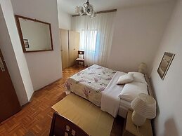 Apartments Milo