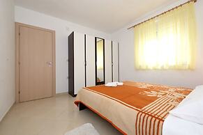Apartments Andelo II