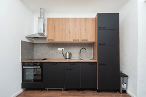Apartments and Rooms Mladen