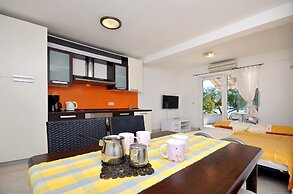 Apartment Srima