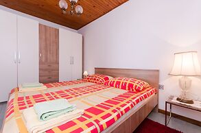 Apartments Ilinka