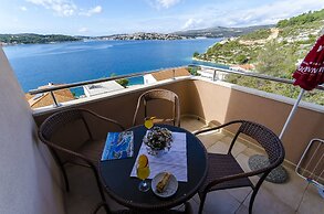 Apartments Smilje
