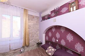 Apartment Nikolina Old Town