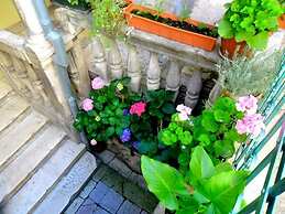 Apartment Nikolina Old Town