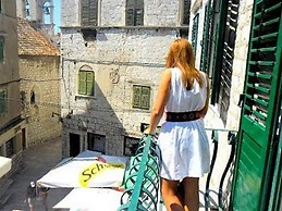 Apartment Nikolina Old Town