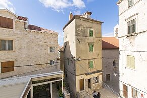 Apartment Nikolina Old Town
