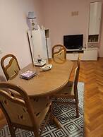 Apartments Mira
