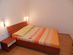 Apartments Emil