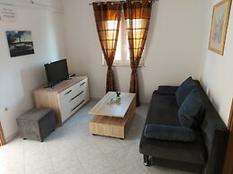 Apartments Karlo