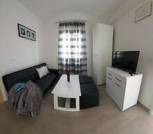 Apartments Karlo