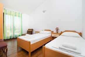 Apartments Ivan