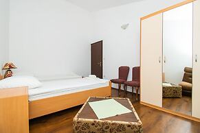 Apartments Ivan