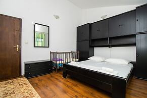 Apartments Ivan
