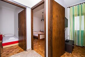 Apartments Ivan