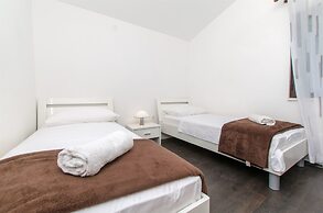 Apartments Vedran