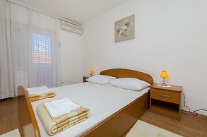 Apartments Rada