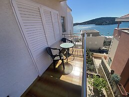 Apartments Rada