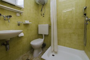 Apartments Rada