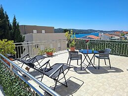 Apartments Rada