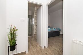 Apartments Rada