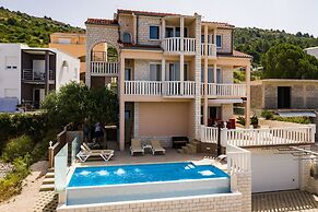 Apartments Ksenija