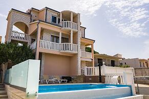 Apartments Ksenija